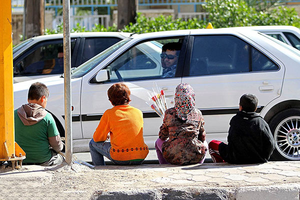 سن شروع روابط جنسی در کودکان کار