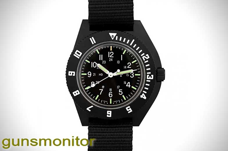 زمان به سبک نظامی