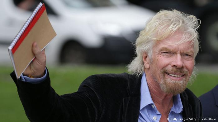 ۱۹۳۶۸۷۹۳_۳۰۳