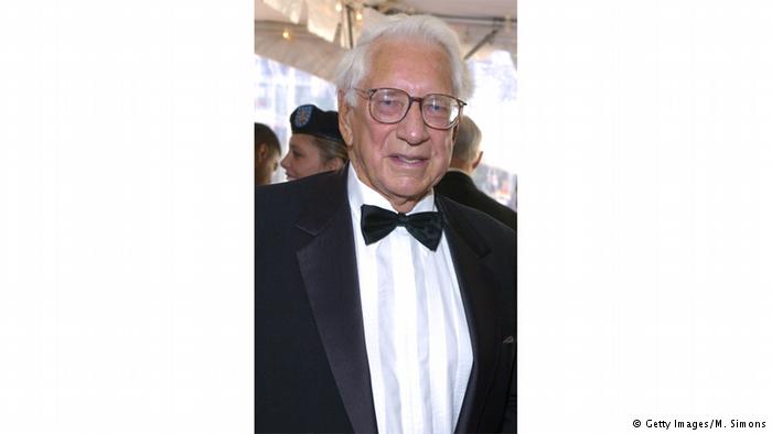 ۳۶۲۸۳۸۳۲_۳۰۳