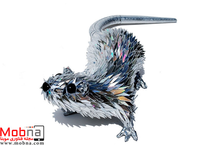 cd-animal-sculptures-recycled-art-sean-avery-35-5885c8c62b1b5__700