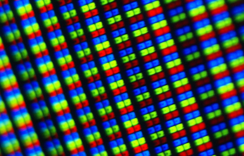 تراکم پیکسل در نمایشگرهای جدید ۳ برابر می‌شود