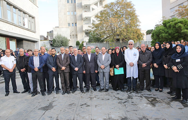 کاروان درمانی بیمارستان بانک ملّی به راهپیمایان اربعین پیوست