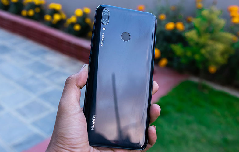 نگاهی به گوشی Huawei Y9 2019؛ محصولی خوش‌قیمت با چهار دوربین