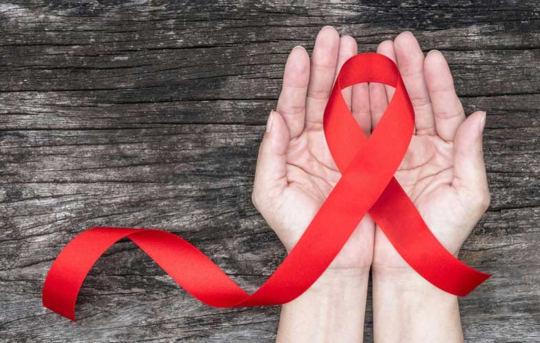 علائم اولیه HIV با سرماخوردگی و آنفلوانزا چه تفاوت هایی دارد؟