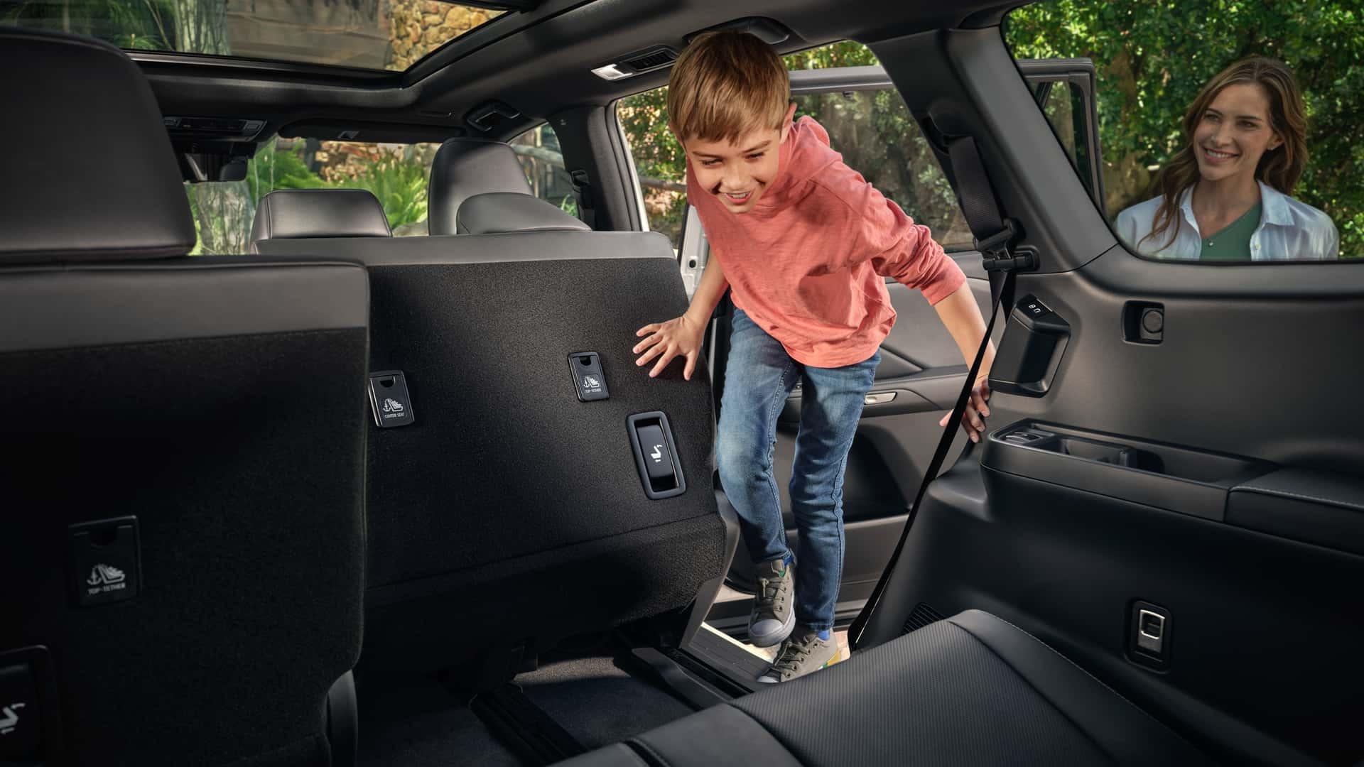 لکسس چه می کند؟! / معرفی یک شاسی بلند عجیب دیگر