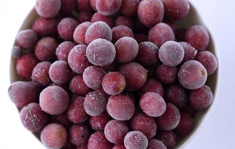 چه بخوریم که در تابستان خنک بمانیم؟