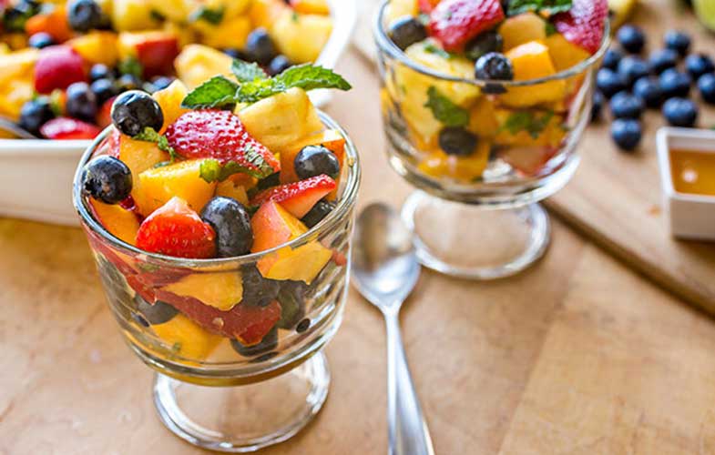 چه بخوریم که در تابستان خنک بمانیم؟