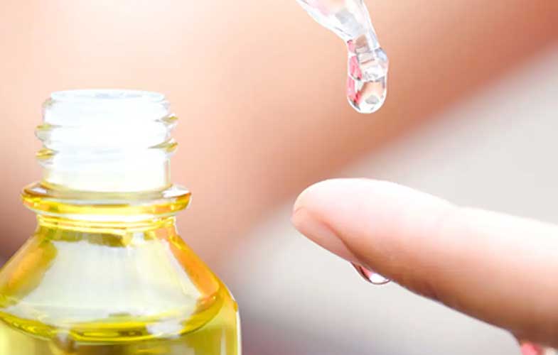 بهترین روغنها برای سلامت ناخن