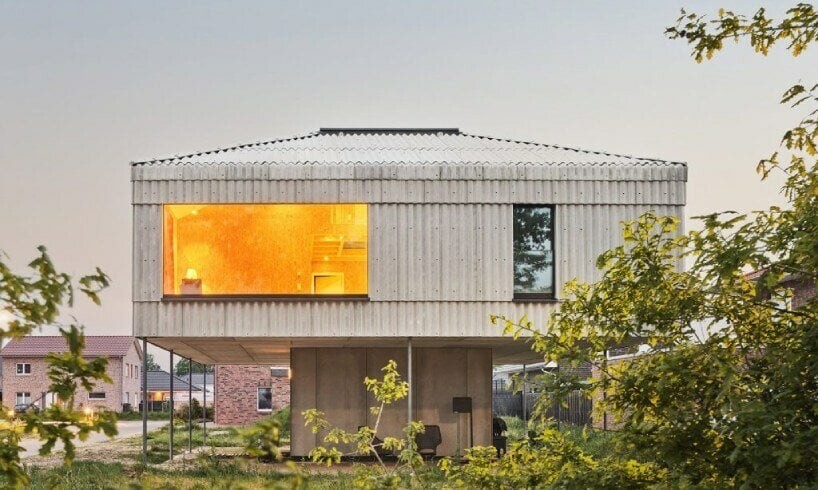 همراه با اقامتگاه نئو پالادینی متمایز در آلمان