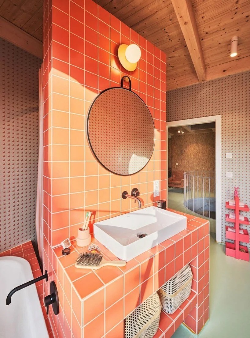 همراه با اقامتگاه نئو پالادینی متمایز در آلمان