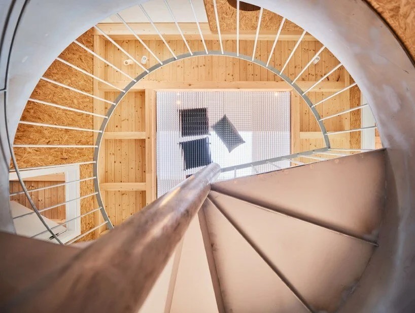 همراه با اقامتگاه نئو پالادینی متمایز در آلمان